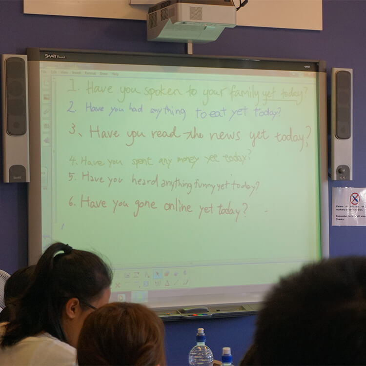 ニュージーランド留学おススメ学校|インタラクティブホワイトボード